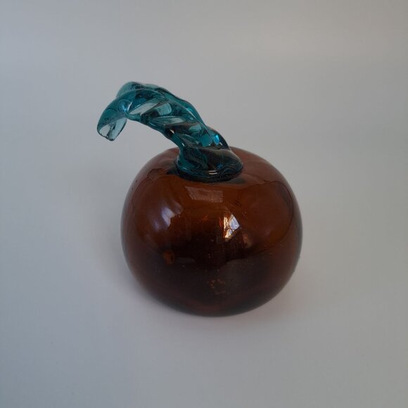 Handcrafted Blown Glass Fruit Sculpture Leaf Design - Picture 7 of 8